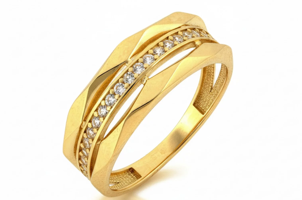 Zlatý prsteň so zirkónmi Golden Élan Ring v luxusnom dizajnovom prevedení.