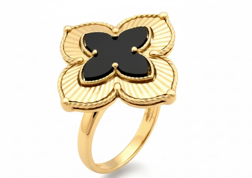 Veľký zlatý kvetinový prsteň s čiernym kameňom
